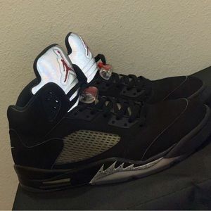Jordan retro 5s black metallics